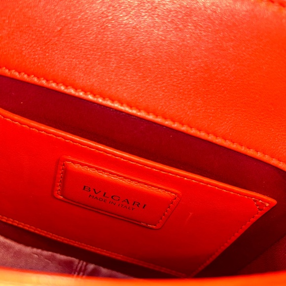 Bvlgari Divas Dream Flap Cover Chain Cross Bag - Picture 6 of 16